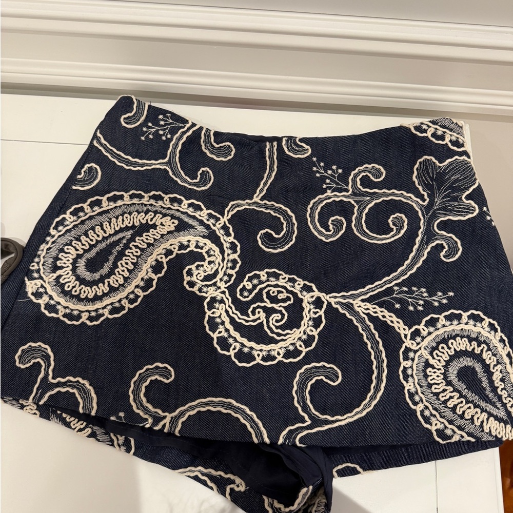 Zara Navy Paisley Women's skirt